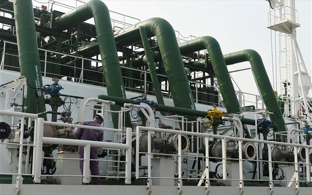 «Δυναμικός διάδρομος τιμών» για το φυσικό αέριο που προτείνουν στην ΕΕ η Ελλάδα, η Πολωνία και η Ιταλία