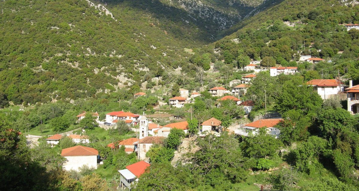 Ένα ολόκληρο θεσσαλικό χωριό βρίσκεται σε χάος – η Wikipedia συκοφαντεί τους κατοίκους της!