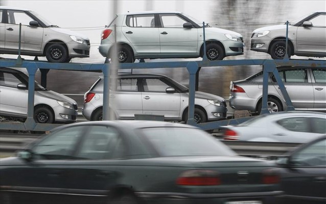 Οι τιμές των αυτοκινήτων αυξάνονται συνεχώς: Σχέδια για φορολογικές αλλαγές